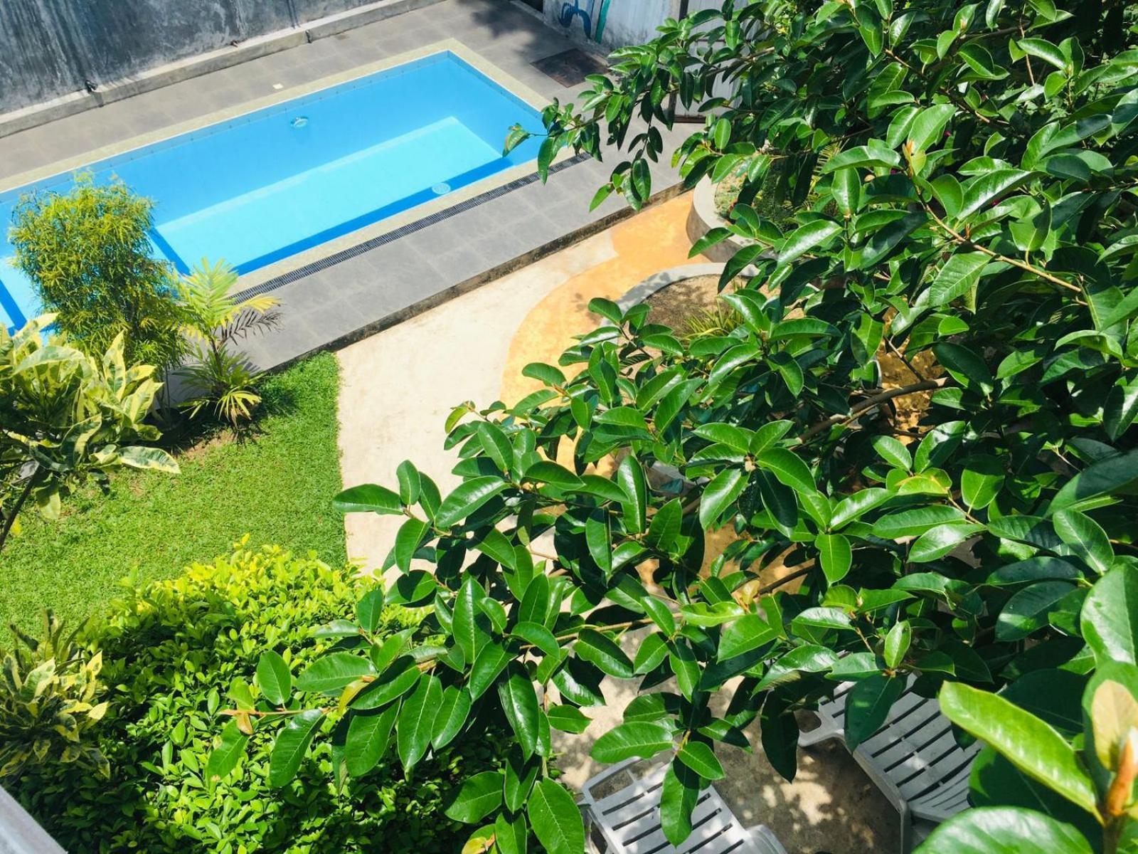 Om Villa Хіккадува Екстер'єр фото