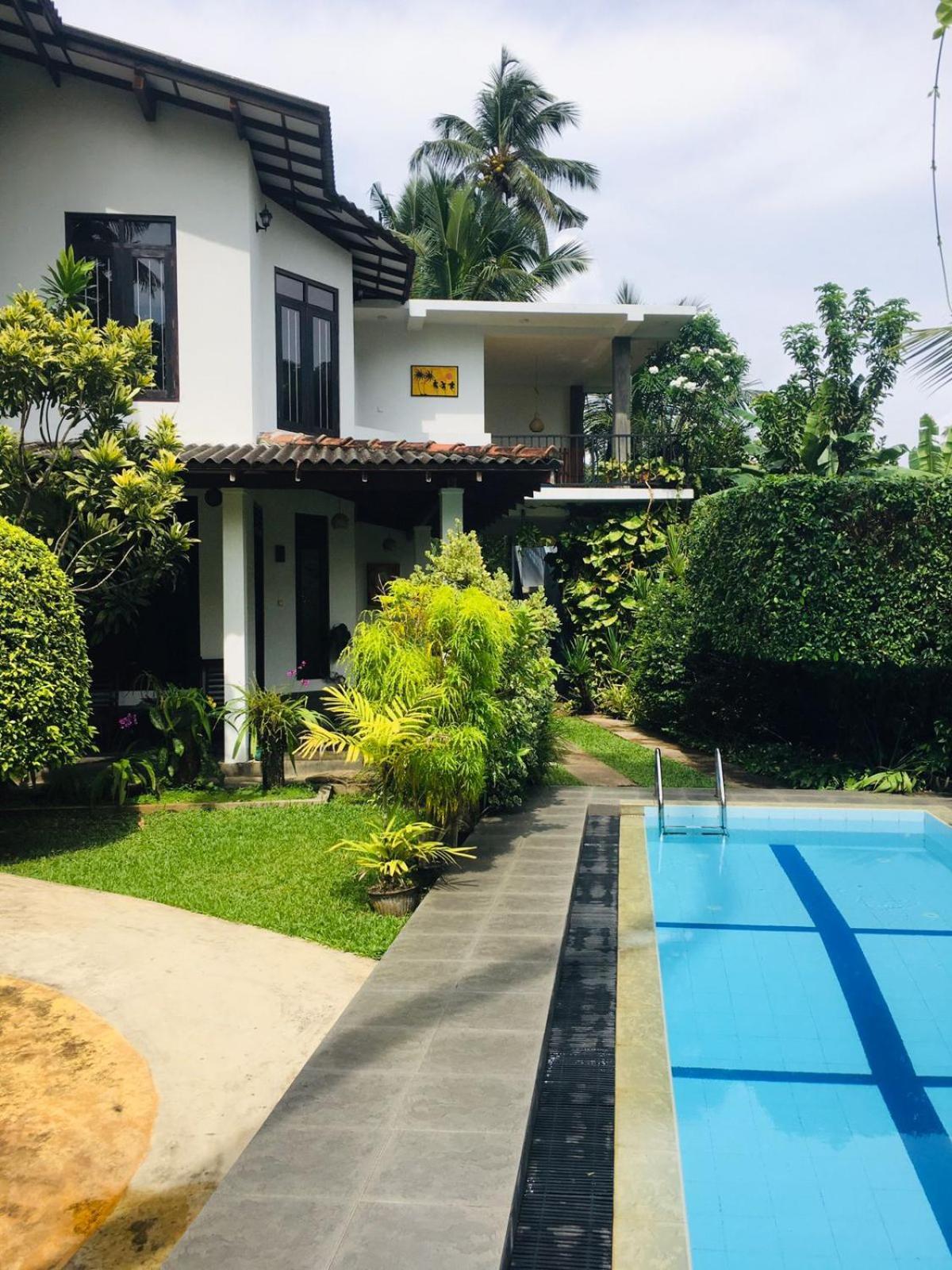 Om Villa Хіккадува Екстер'єр фото